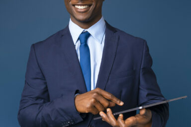 medium-shot-male-flight-attendant-posing
